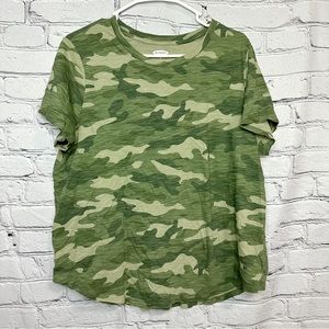 Old Navy Green Camo T-shirt